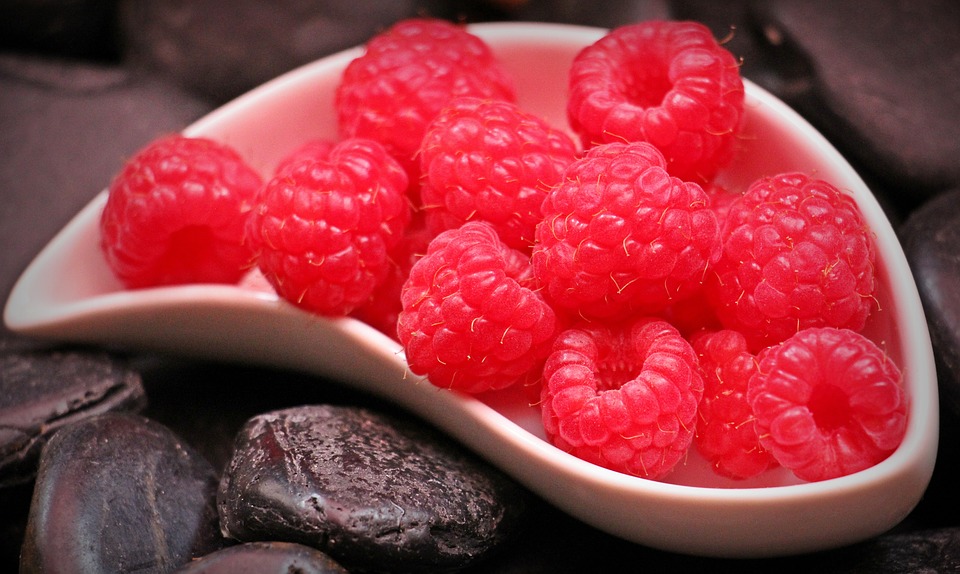 raspberries-1426859_960_720